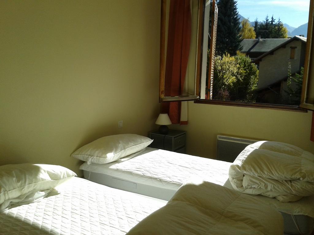 Alpineaccomodation Guillestre Exterior foto